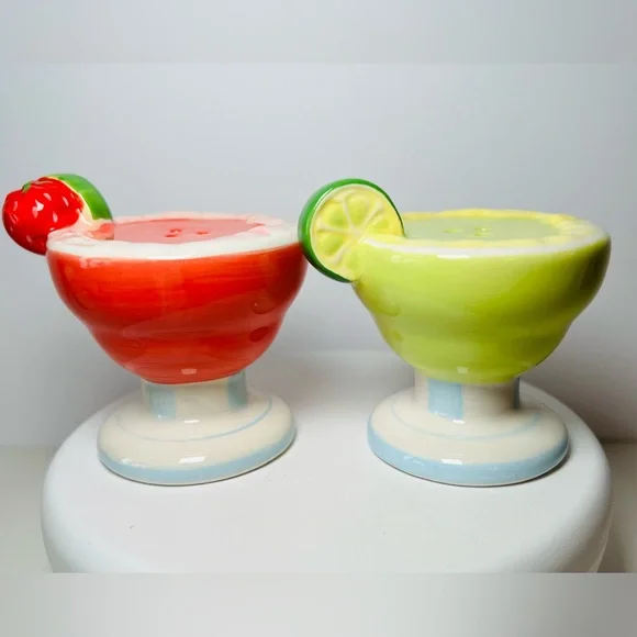 Ceramic Cocktail Tropical Drinks Salt & Pepper Shakers Lime Wedge - Picture 6 of 9